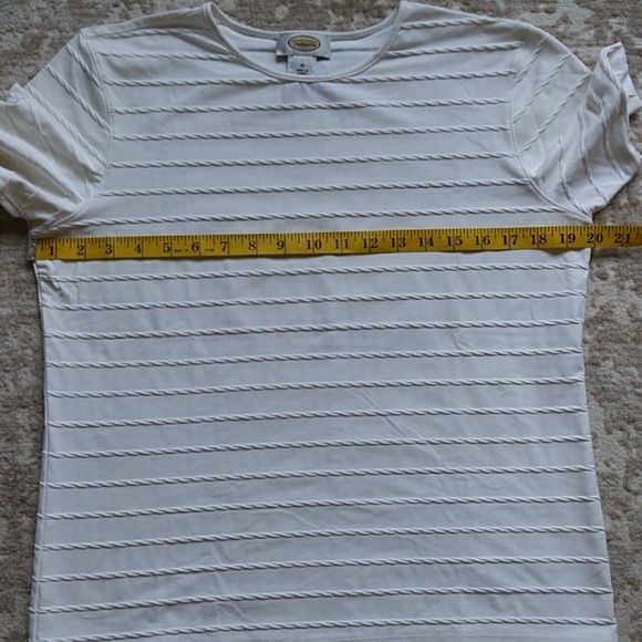 Talbots Stretch Short Sleeve Pattern White Top - Picture 11 of 13